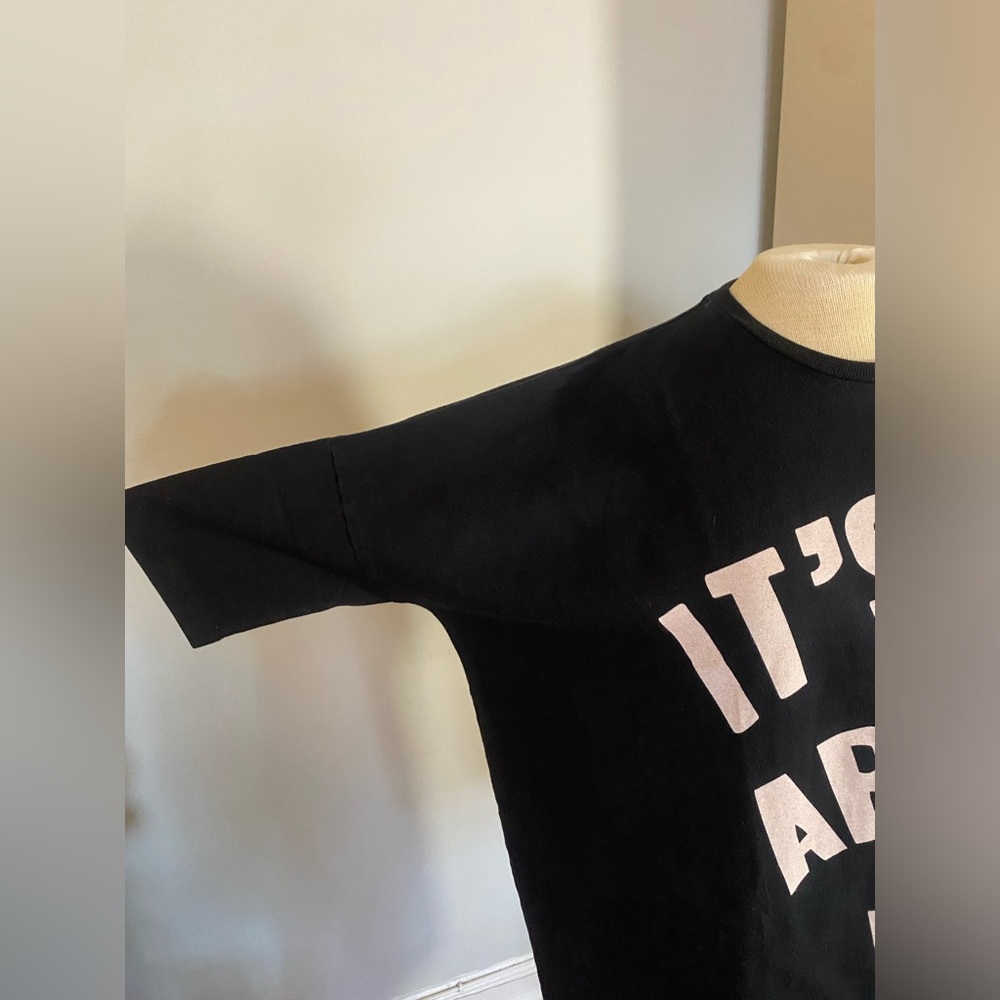 ASOS oversized T-shirt mini dress in black with graphic “ It’s All About Me” - Picture 4 of 7